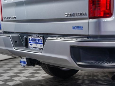 Used 2022 Chevrolet Silverado 1500 Custom image 8