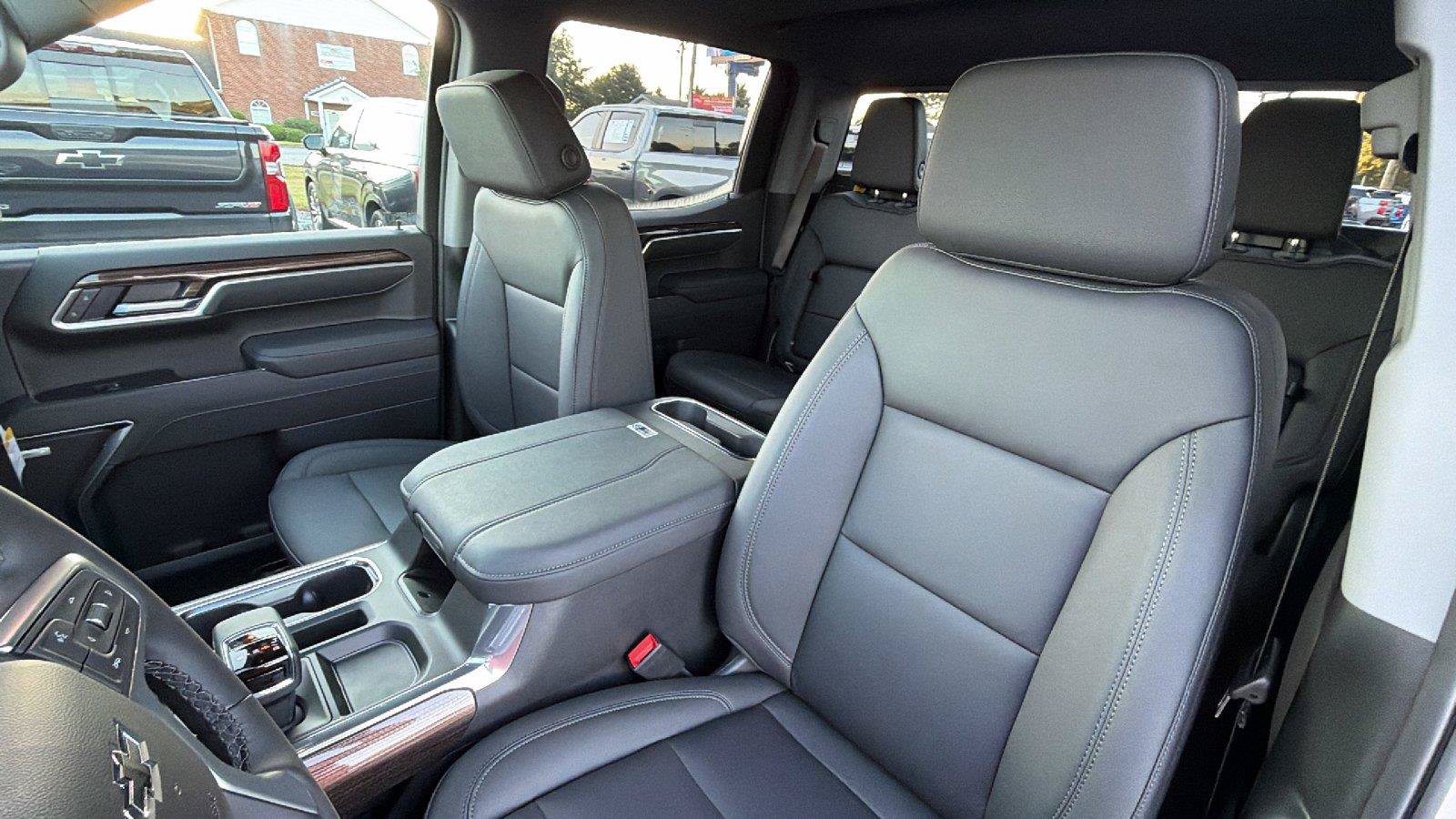 New 2026 Chevrolet Silverado 1500 RST AWD/4WD image 18