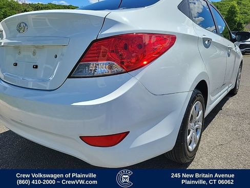 Used 2014 Hyundai Accent GLS FWD image 31