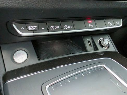 Used 2018 Audi Q5 2.0T Premium Plus w/ Premium Plus Package AWD/4WD image 40