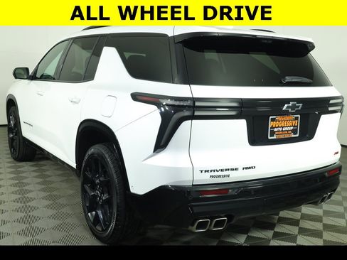Used 2024 Chevrolet Traverse RS w/ LPO, Floor Liner Package image 11
