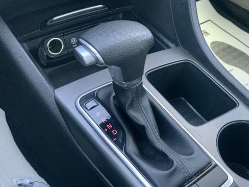 Used 2019 Kia Optima LX FWD image 14
