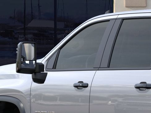 New 2026 Chevrolet Silverado 2500 ZR2 AWD/4WD image 12