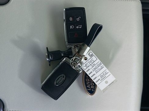 Used 2024 Land Rover Defender 110 S AWD/4WD image 34