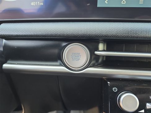 Used 2025 Hyundai Tucson SEL image 25