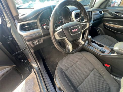 Used 2019 GMC Acadia SLE AWD/4WD image 15