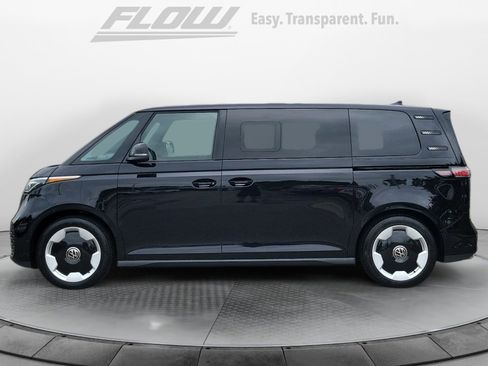 New 2025 Volkswagen ID. Buzz Pro S image 4