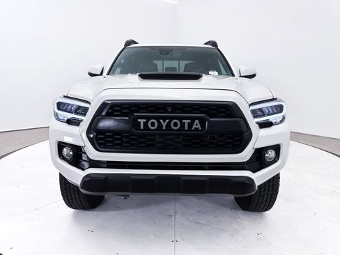 Used 2023 Toyota Tacoma TRD Pro AWD/4WD image 18