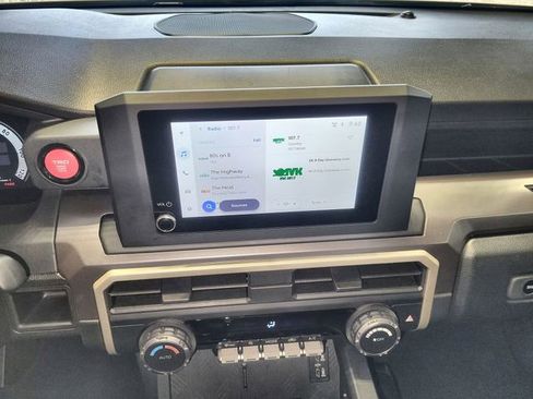 Certified 2025 Toyota Tacoma TRD Off-Road image 16