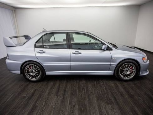 Used 2006 Mitsubishi Lancer Evolution MR AWD/4WD image 6