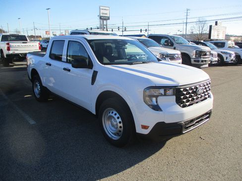 New 2026 Ford Maverick XL AWD/4WD image 1