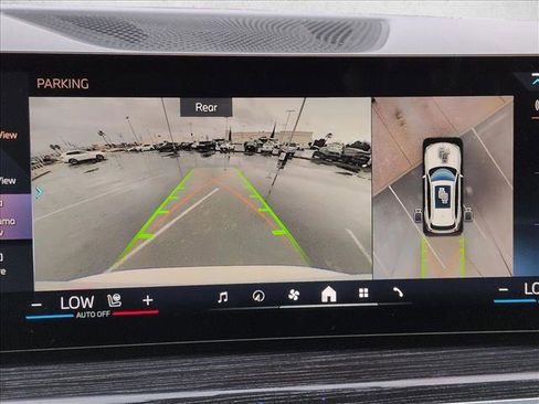 New 2026 BMW X5 xDrive40i w/ M Sport Package image 14