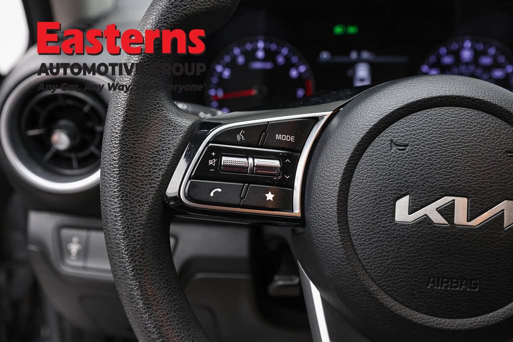 Used 2024 Kia Forte LXS FWD image 11