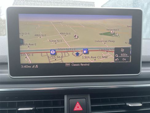 Used 2017 Audi A4 2.0T allroad Premium Plus w/ Technology Package image 18