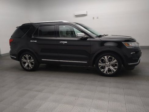 Used 2019 Ford Explorer Limited w/ Limited Luxury Package image 11