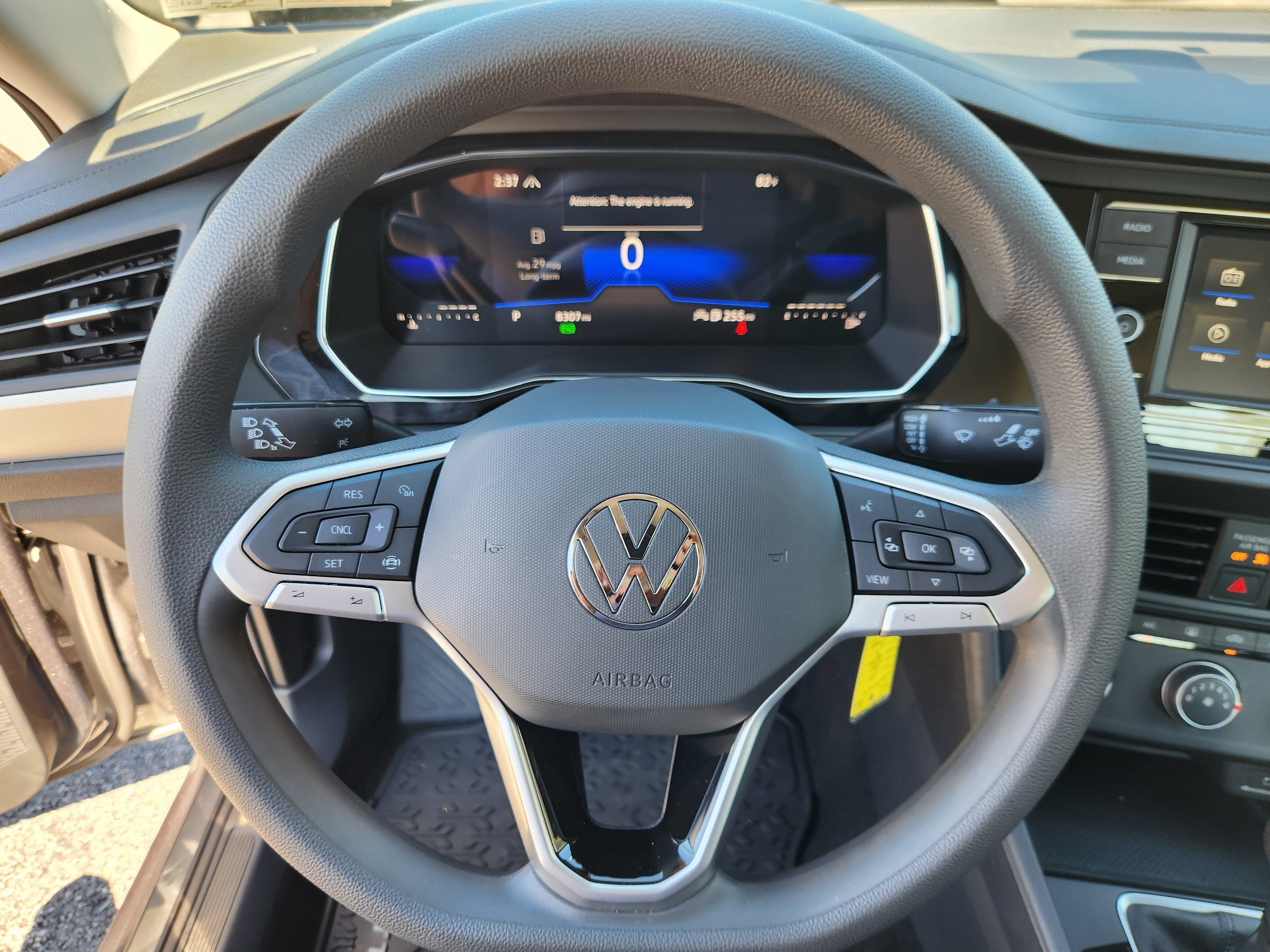Certified 2023 Volkswagen Jetta S FWD image 9