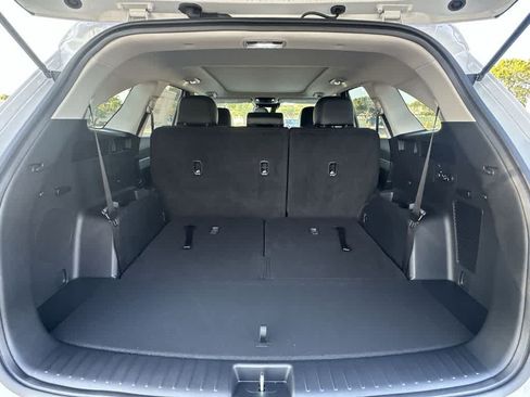 Used 2026 Kia Sorento S w/ S Panoramic Sunroof Package FWD image 25