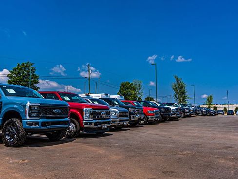 Used 2024 Ford F350 Lariat w/ Lariat Ultimate Package image 52