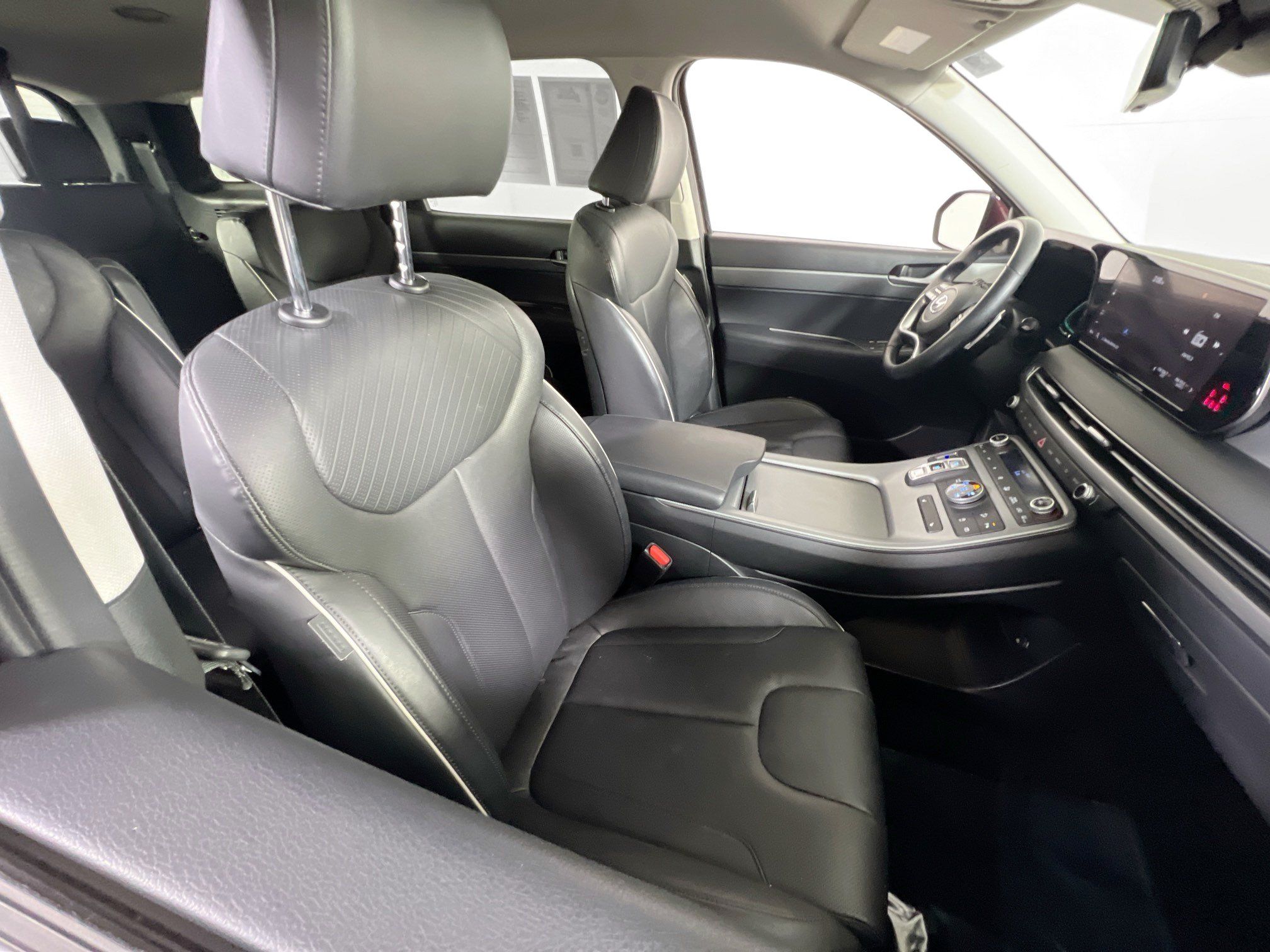 Used 2023 Hyundai Palisade SEL AWD/4WD image 28