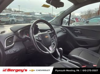 Certified 2022 Chevrolet Trax LT w/ LT Convenience Package video 3