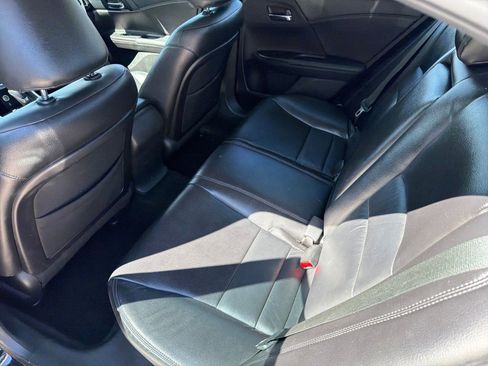 Used 2014 Honda Accord Sport image 22