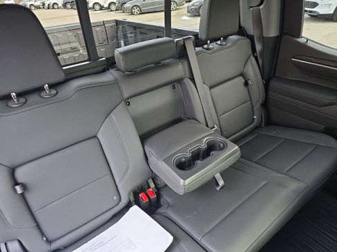 Used 2026 GMC Sierra 1500 SLT w/ SLT Premium Package image 11