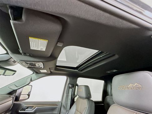 New 2026 Chevrolet Silverado 3500 High Country w/ High Country Premium Package image 18