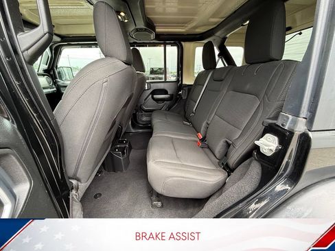 Used 2021 Jeep Wrangler Unlimited Sport AWD/4WD image 8