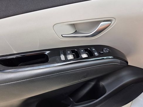 Used 2023 Hyundai Tucson Limited AWD/4WD image 36