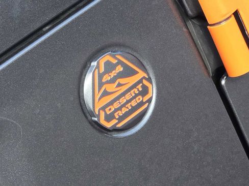 Used 2021 Jeep Gladiator Mojave image 11