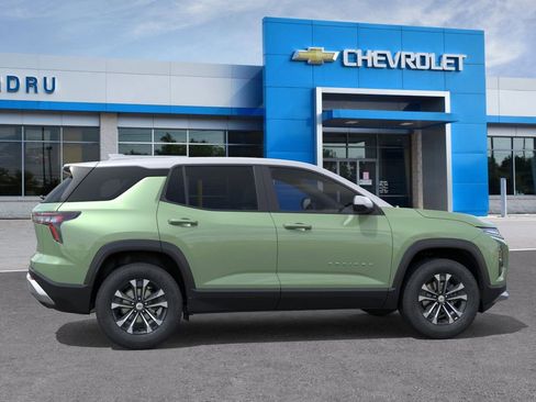 New 2026 Chevrolet Equinox LT w/ Convenience Package II image 5