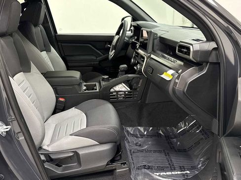 New 2026 Toyota Tacoma TRD Off-Road image 29