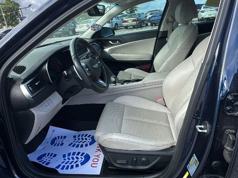 Used 2019 Genesis G70 2.0T Advanced AWD/4WD image 9