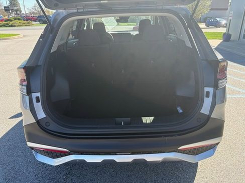 Used 2023 Kia Sportage LX image 7