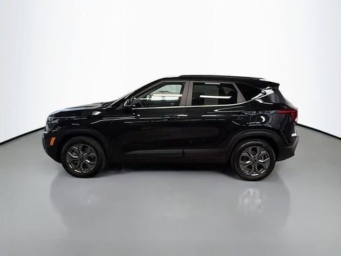 Used 2024 Kia Seltos S AWD/4WD image 6