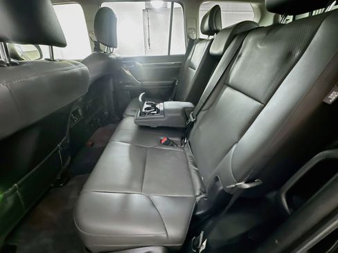 Used 2017 Lexus GX 460 w/ Navigation Package AWD/4WD image 28