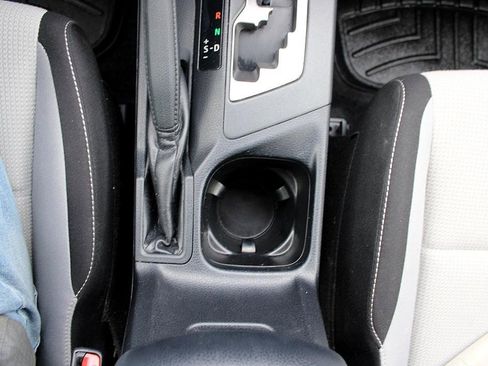 Used 2017 Toyota RAV4 LE Plus image 24