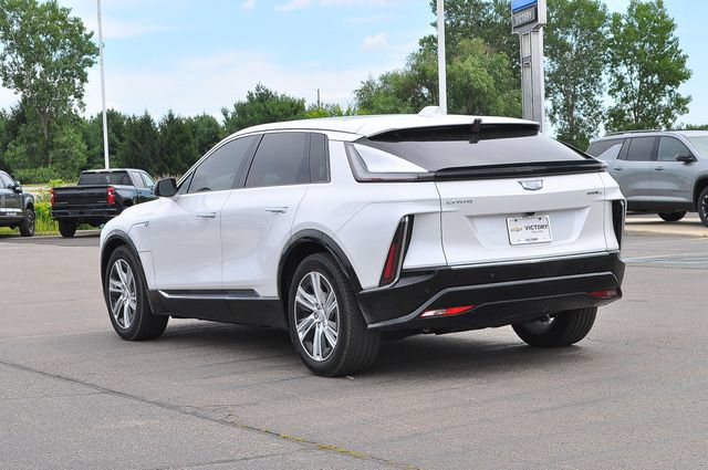 Used 2024 Cadillac Lyriq Tech w/ LPO, Floor Liner Package AWD/4WD image 5