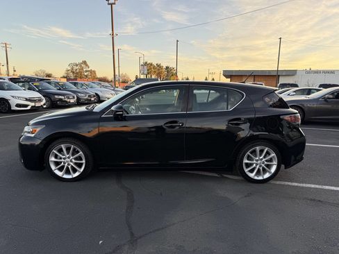 Used 2013 Lexus CT 200h image 6