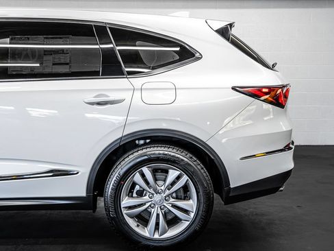 New 2026 Acura MDX FWD image 13