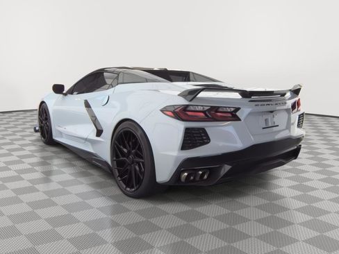 Used 2023 Chevrolet Corvette Stingray Premium Conv w/ Z51 Performance Package RWD image 13