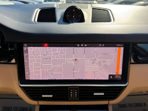 Used 2021 Porsche Cayenne image 29