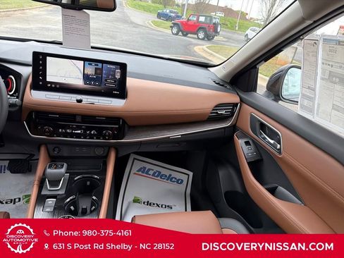 New 2026 Nissan Rogue Platinum w/ Platinum Premium Package AWD/4WD image 36
