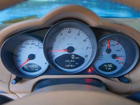 Used 2006 Porsche Cayman S image 16