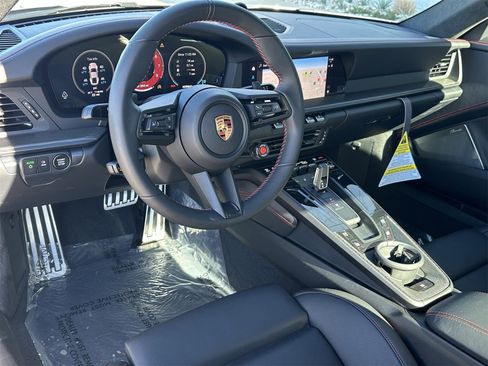 New 2026 Porsche 911 Carrera GTS image 4