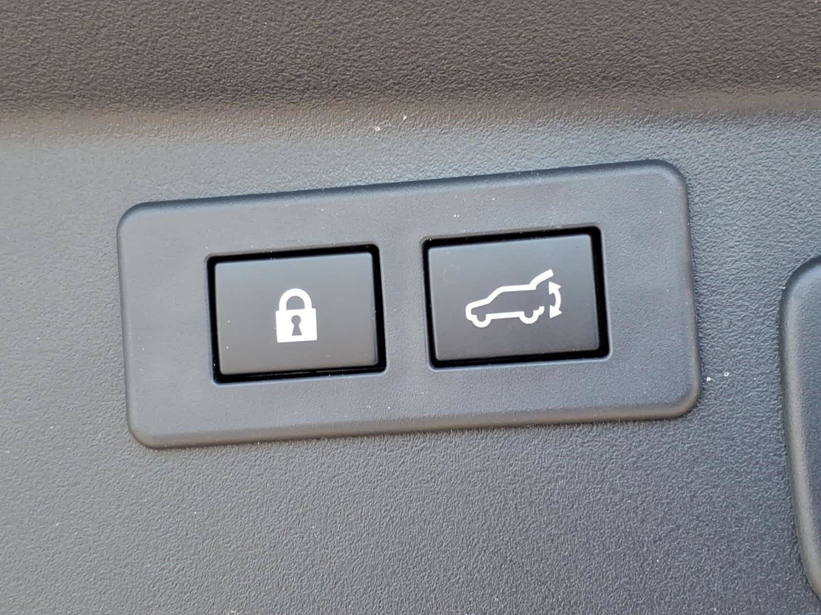 Used 2026 Subaru Outback Premium AWD/4WD image 16
