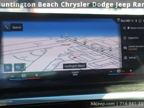 Used 2024 BMW 430i Convertible image 23