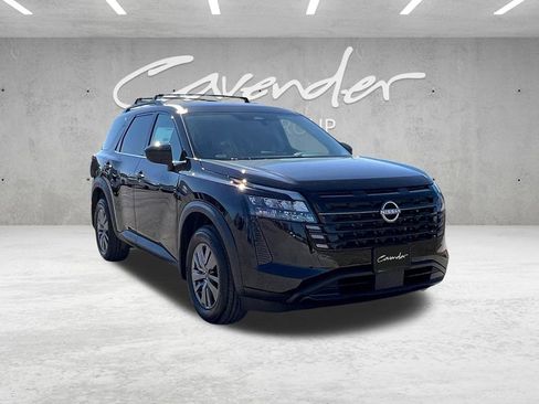 New 2026 Nissan Pathfinder SV FWD image 2