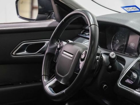 Used 2019 Land Rover Range Rover Velar S image 20