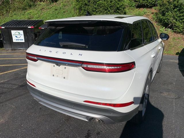 Used 2023 Lincoln Corsair AWD image 4